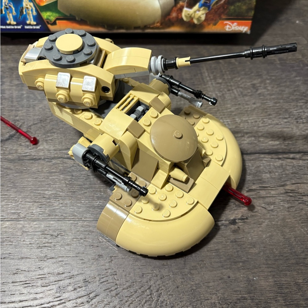 LEGO Star Wars: AAT (75080) Retired 100% COMPLETE - Picture 4 of 6